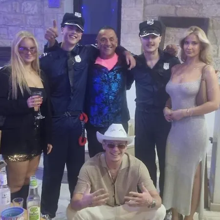 מלון La Hacienda Cyprus 4*